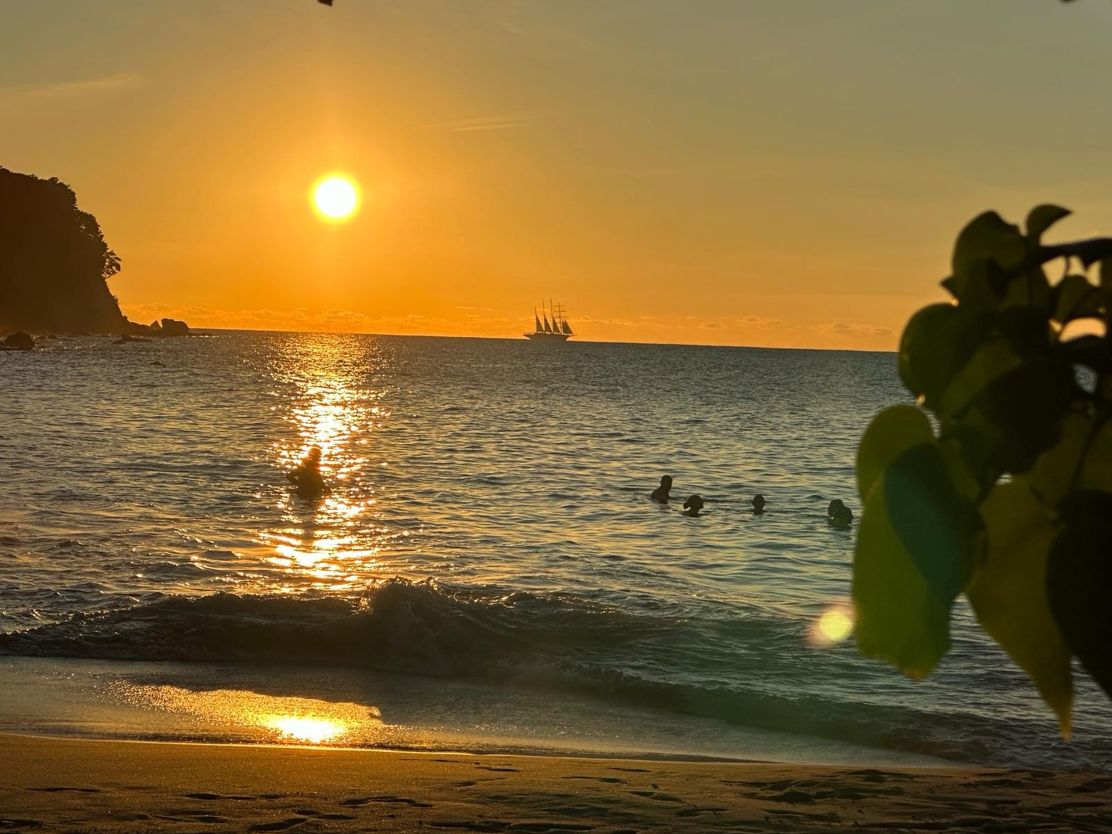 Coucher de soleil a leroux